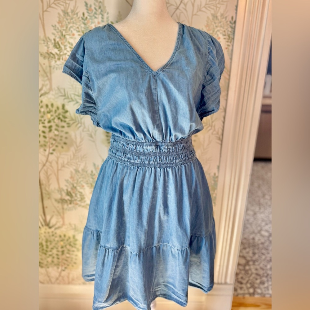 🛍️ 2 FOR $30 +$4.99 SHIPPING!!! 
Gap Denim Cotton Dress Smocked Waist